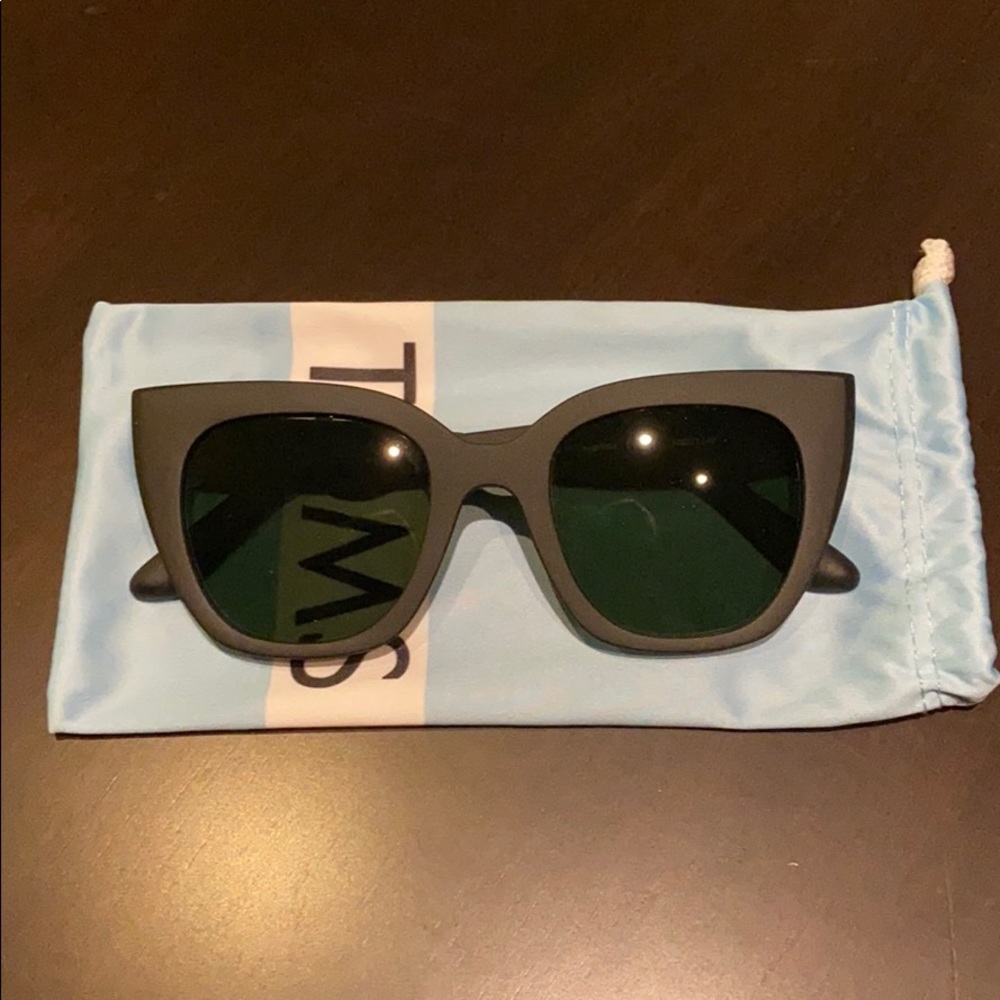 New Toms Black Sydney Sunglasses